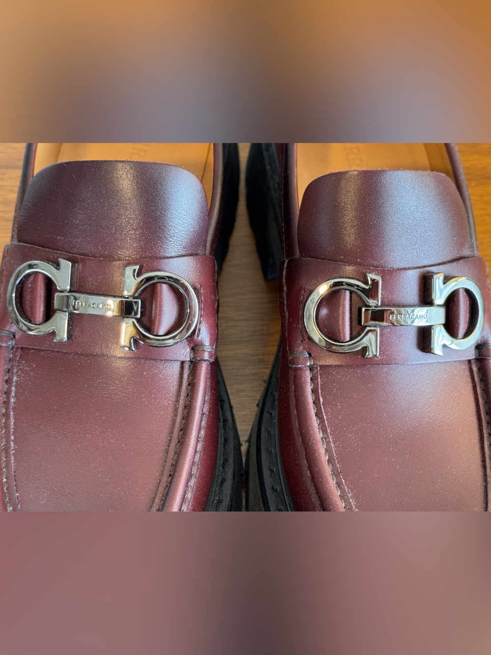 NIB Ferragamo Gancini Lug Sole Burgundy Leather Loafers Size 8.5 C - Picture 14 of 14